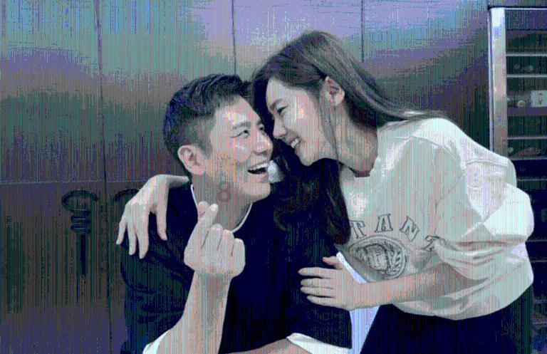 江西乐平：送春联 迎新春